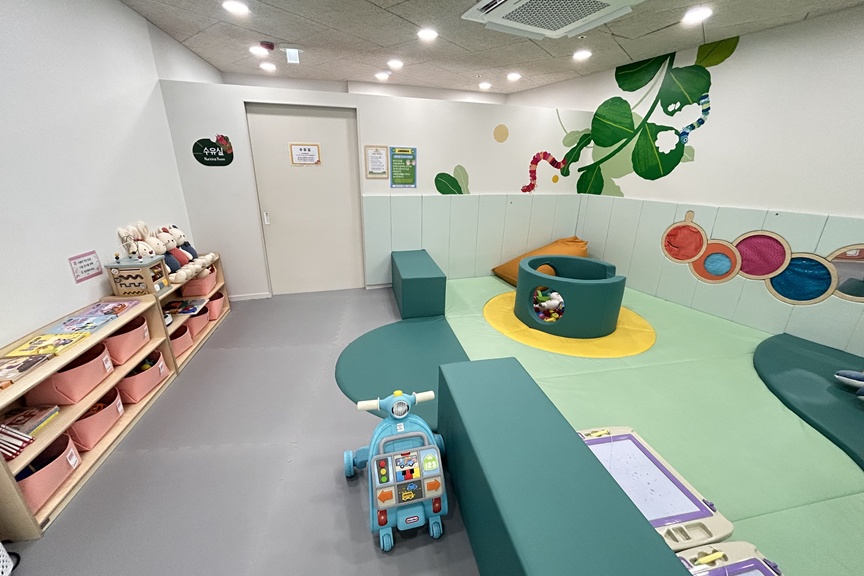 꿈틀꿈틀 자벌레가 사는 정원